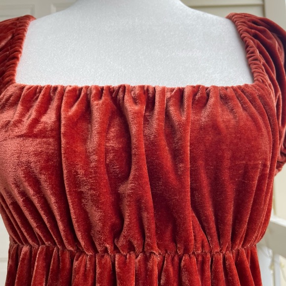 Urban Outfitters Rust Velvet Dress. Small. NWT - Picture 7 of 10